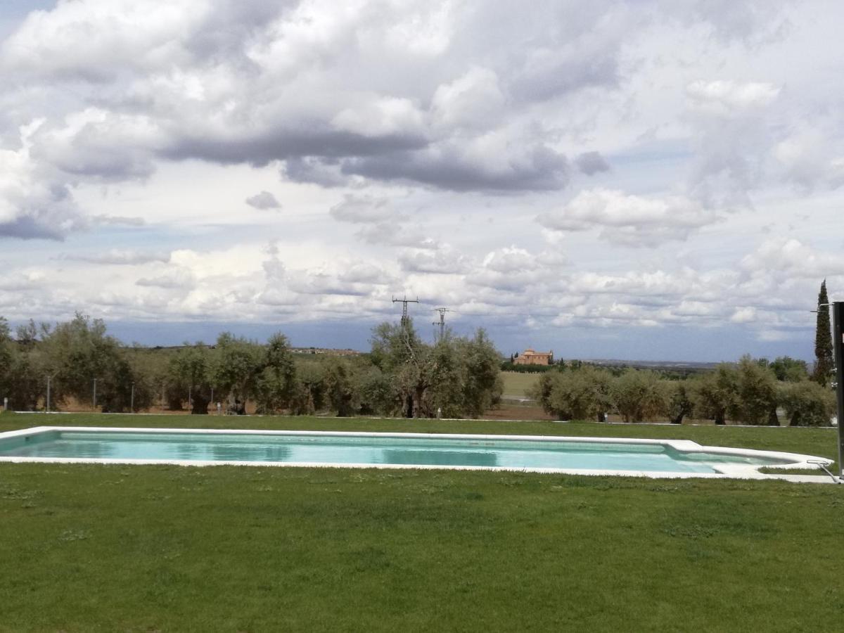 فيلا Burguillos de Toledoفي Casa Rural La Amistad المظهر الخارجي الصورة