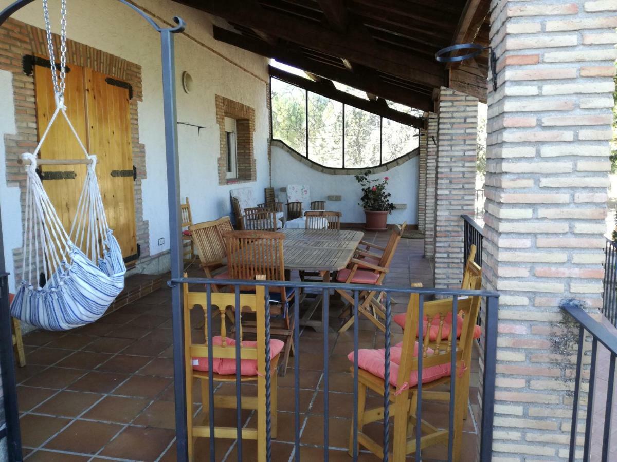 فيلا Burguillos de Toledoفي Casa Rural La Amistad المظهر الخارجي الصورة