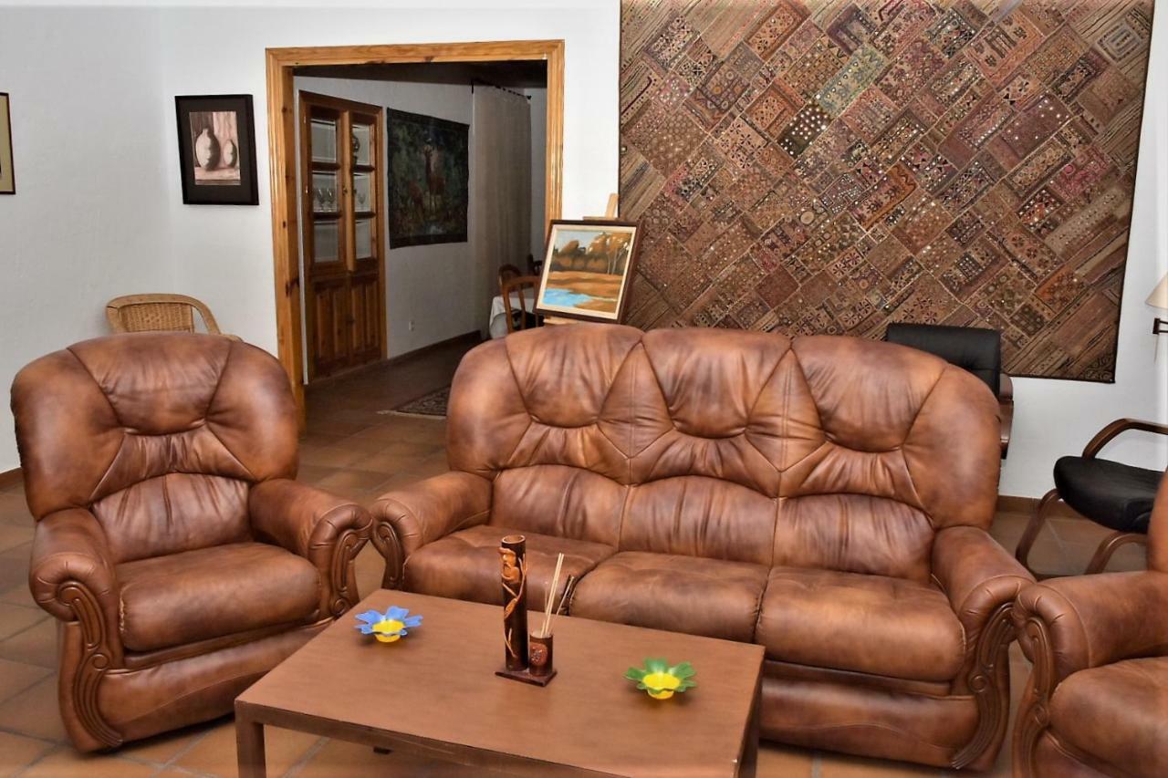 فيلا Burguillos de Toledoفي Casa Rural La Amistad المظهر الخارجي الصورة