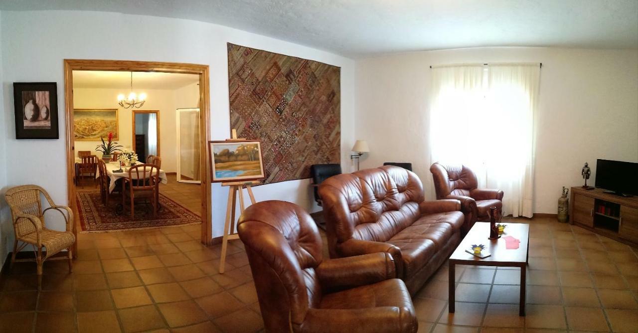 فيلا Burguillos de Toledoفي Casa Rural La Amistad المظهر الخارجي الصورة